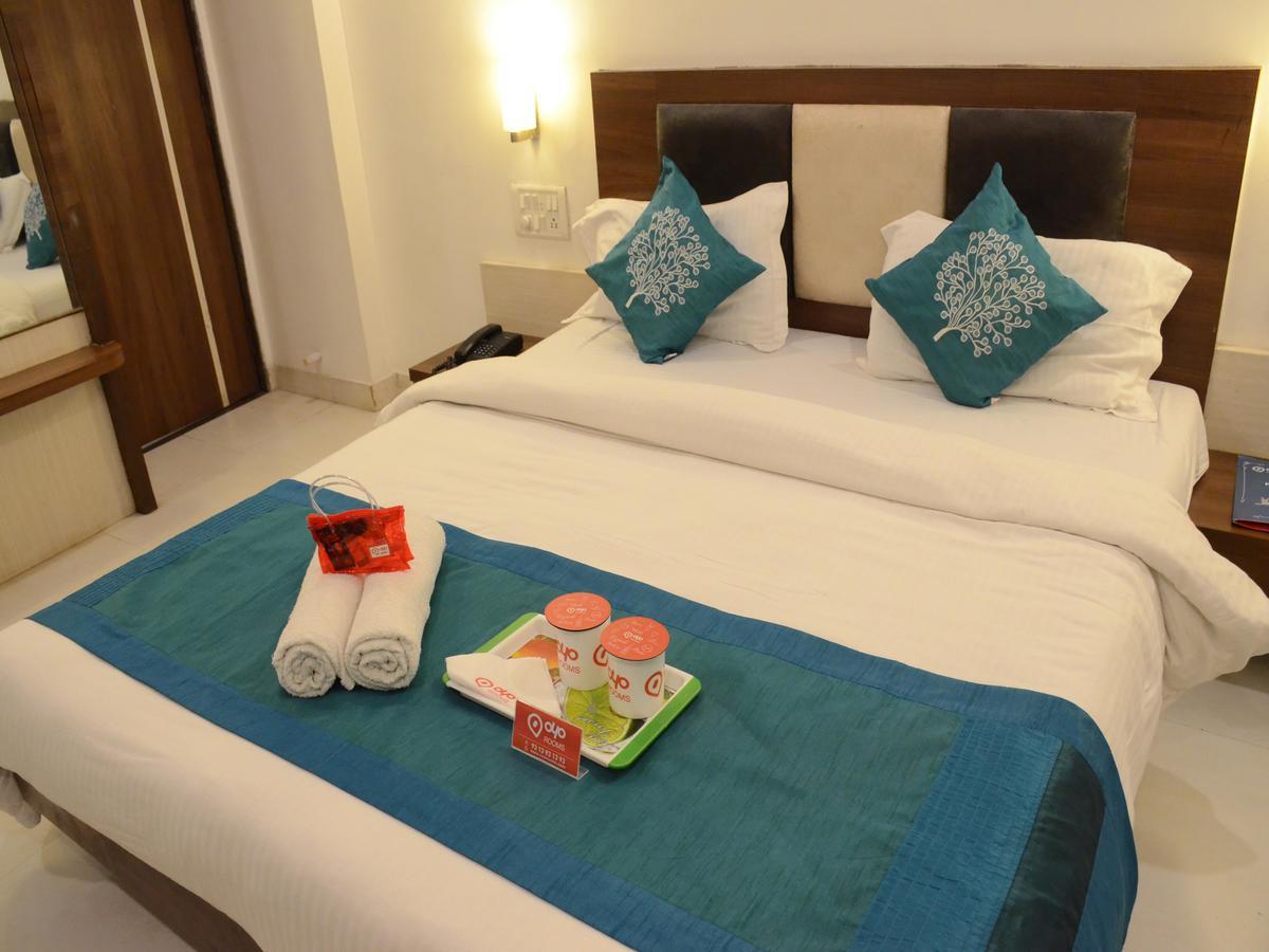 Oyo 10440 Hotel Surabhi 마하발레슈와르 외부 사진