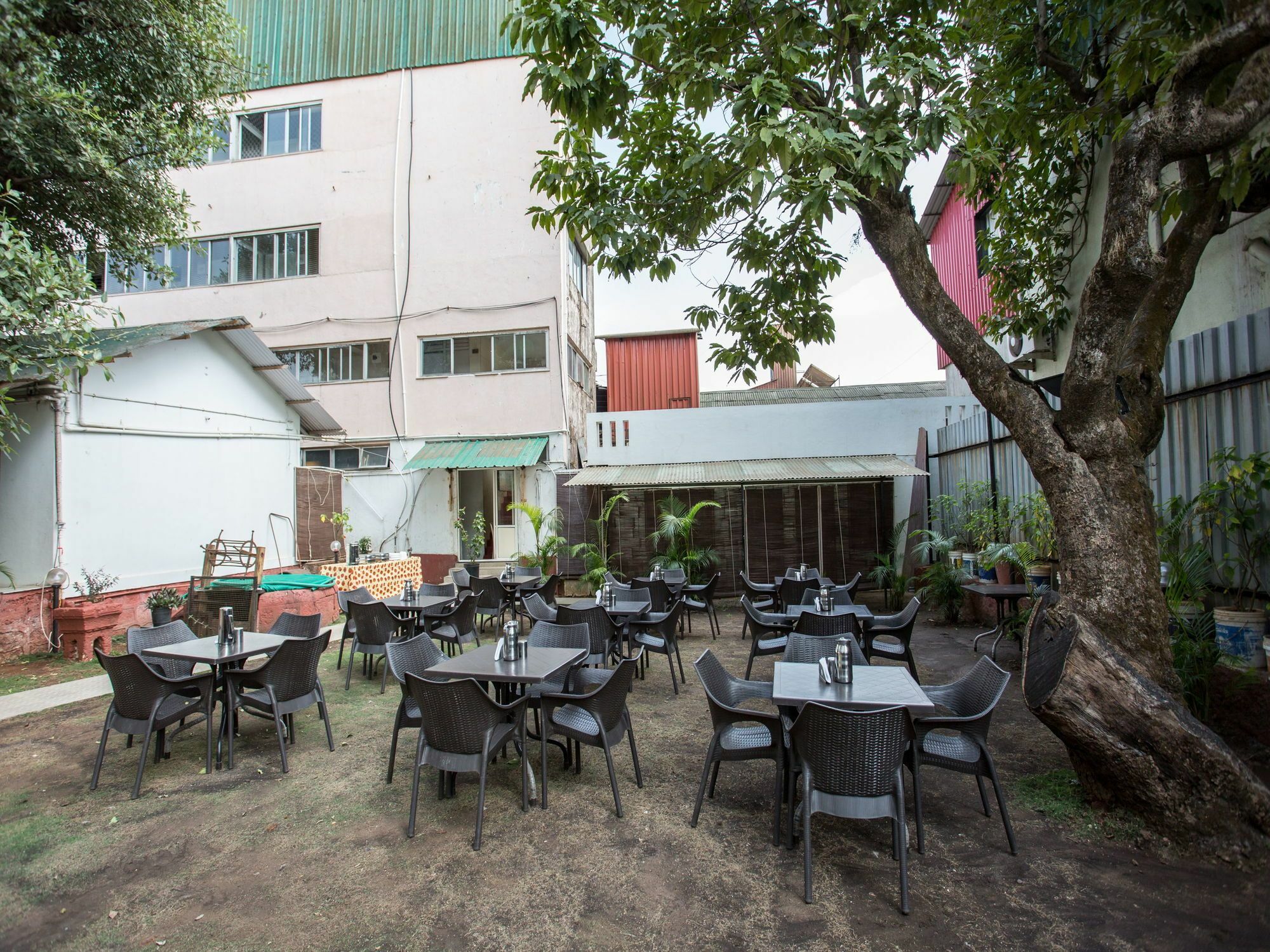 Oyo 10440 Hotel Surabhi 마하발레슈와르 외부 사진